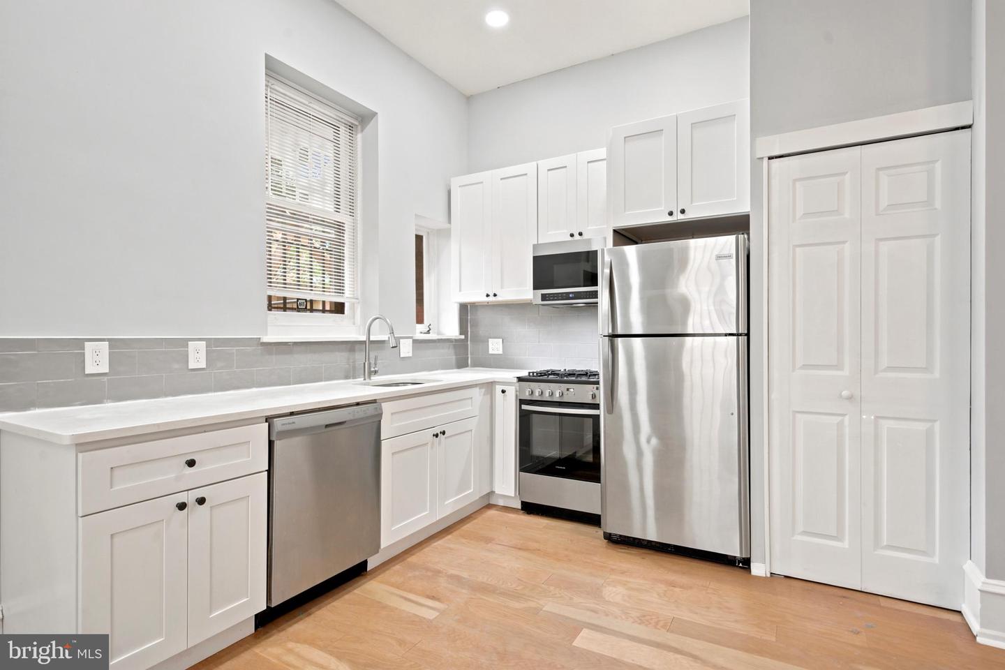 1712 Mount Vernon #1r Property Photo 15