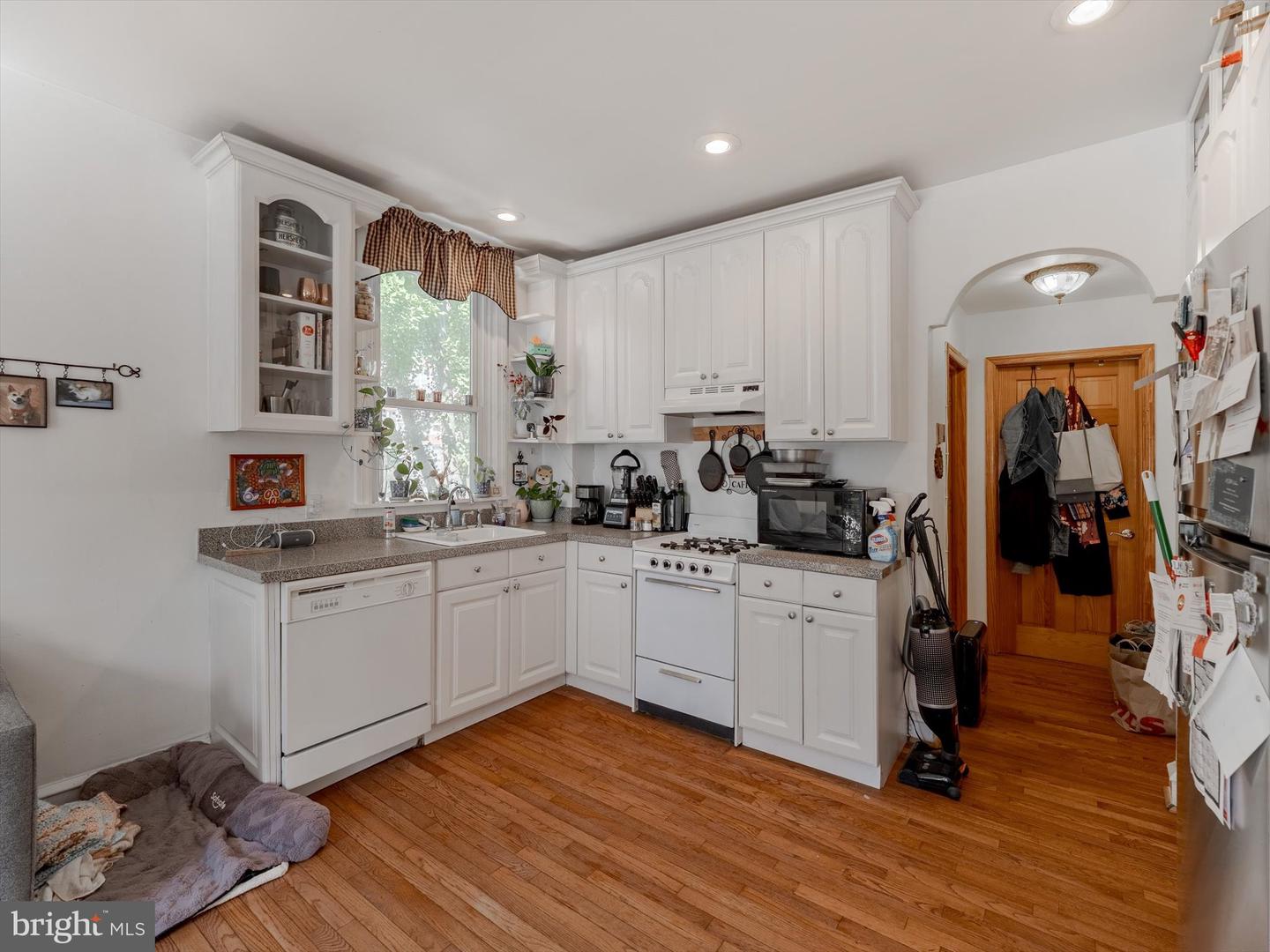 1108 Locust St Property Photo 29