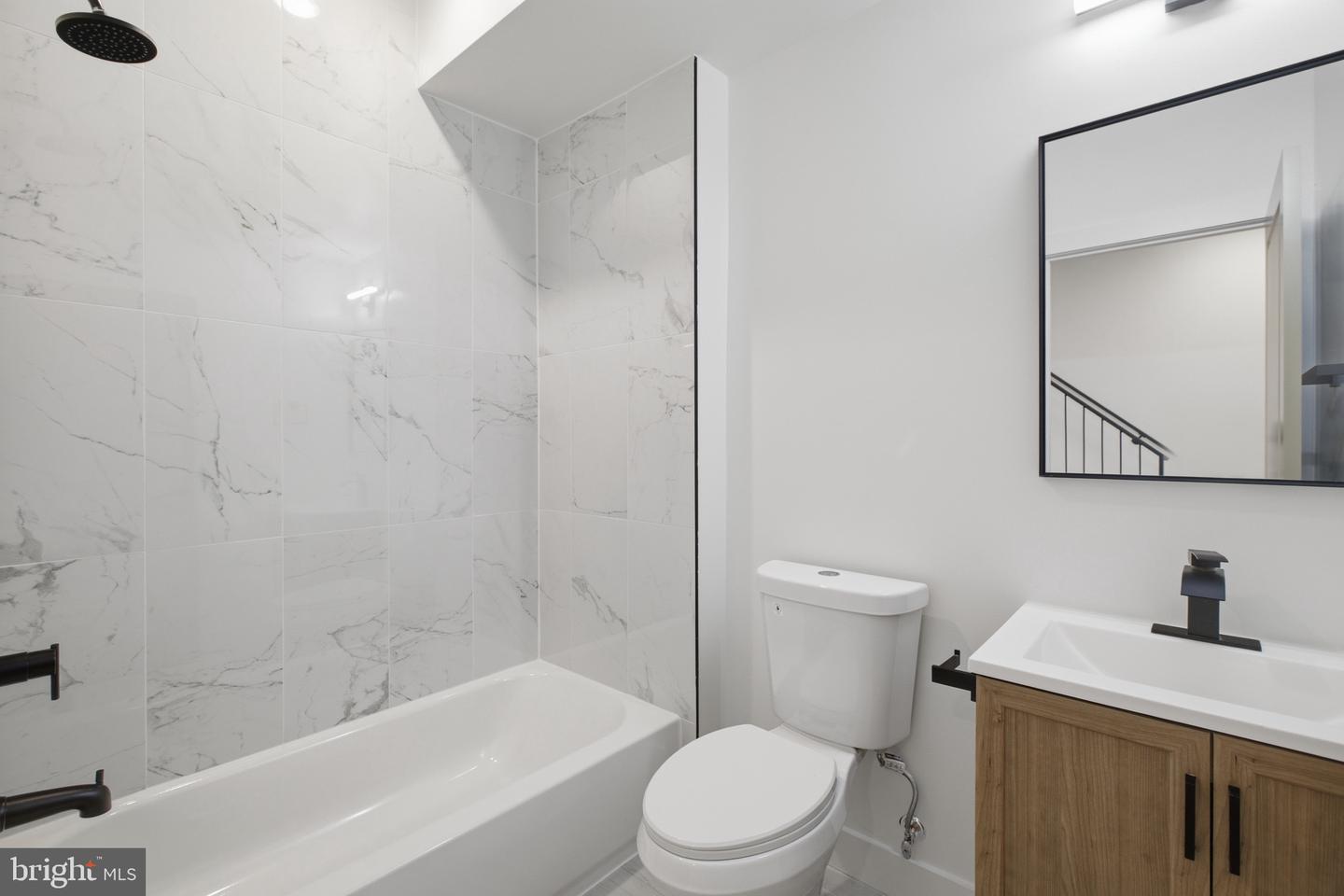 2237 N 16th St #2 Property Photo 12