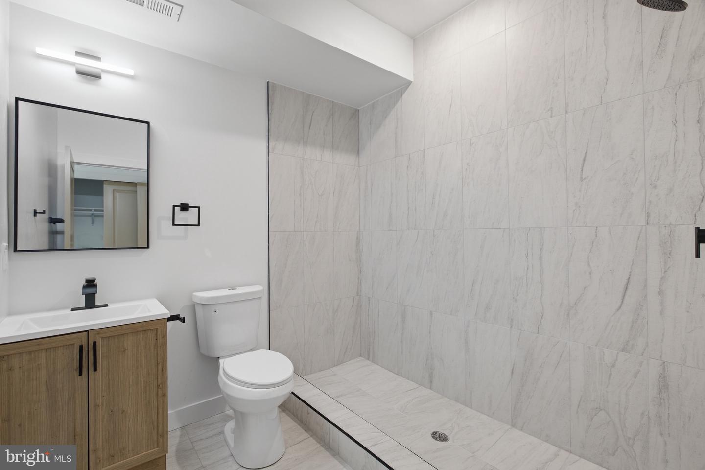 2237 N 16th St #2 Property Photo 16