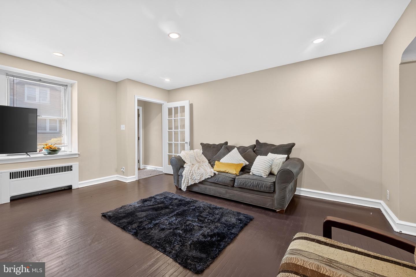 115 Widener Pl Property Photo 8