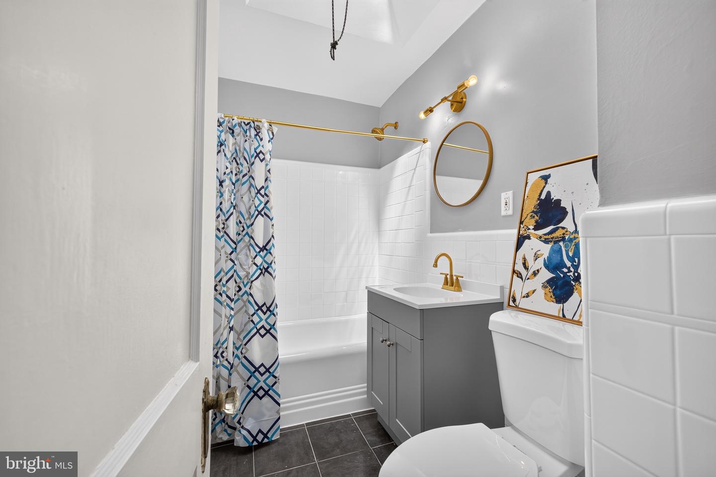 115 Widener Pl Property Photo 18