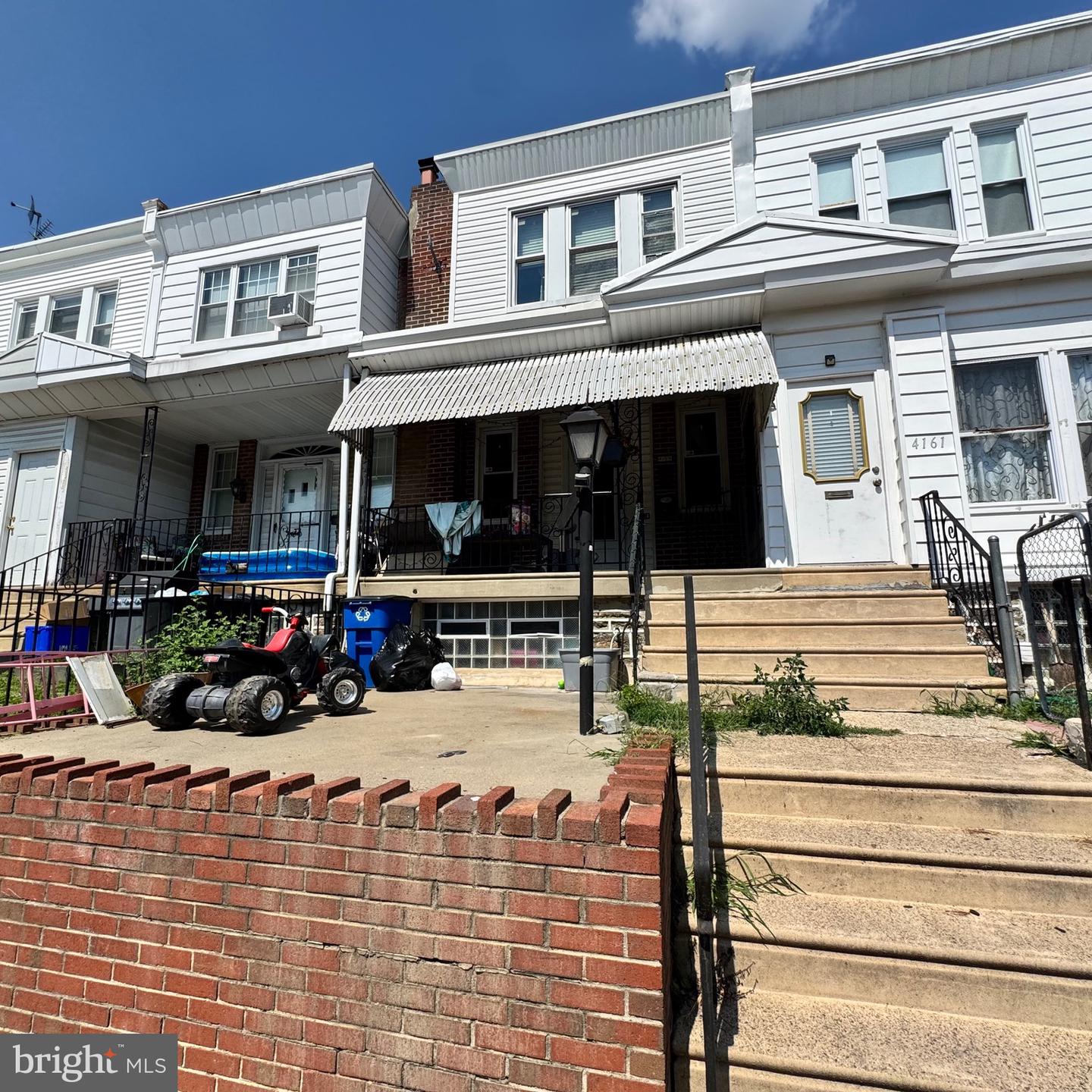4159 GILHAM ST Property Photo 1