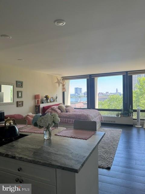200 Locust St #6en Property Photo 5