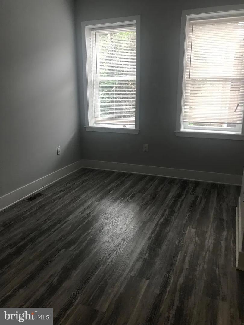 2258 N Bancroft St Property Photo 2