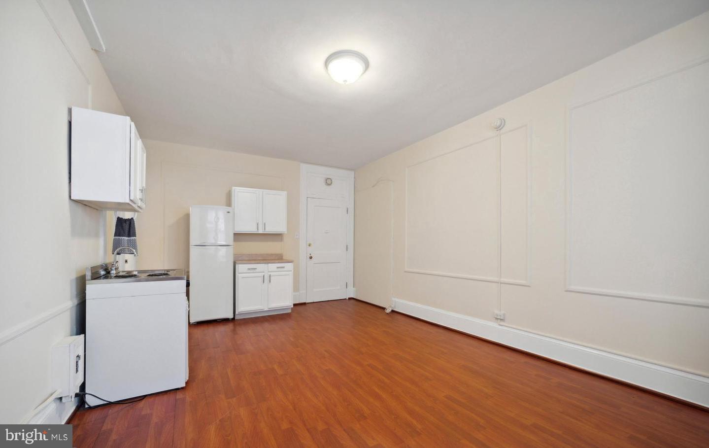 1324-00 Locust St #814 Property Photo 8