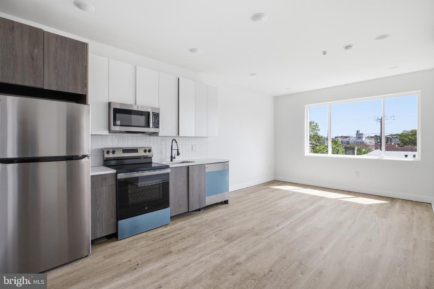 613 N Brooklyn St #4 Property Photo 1