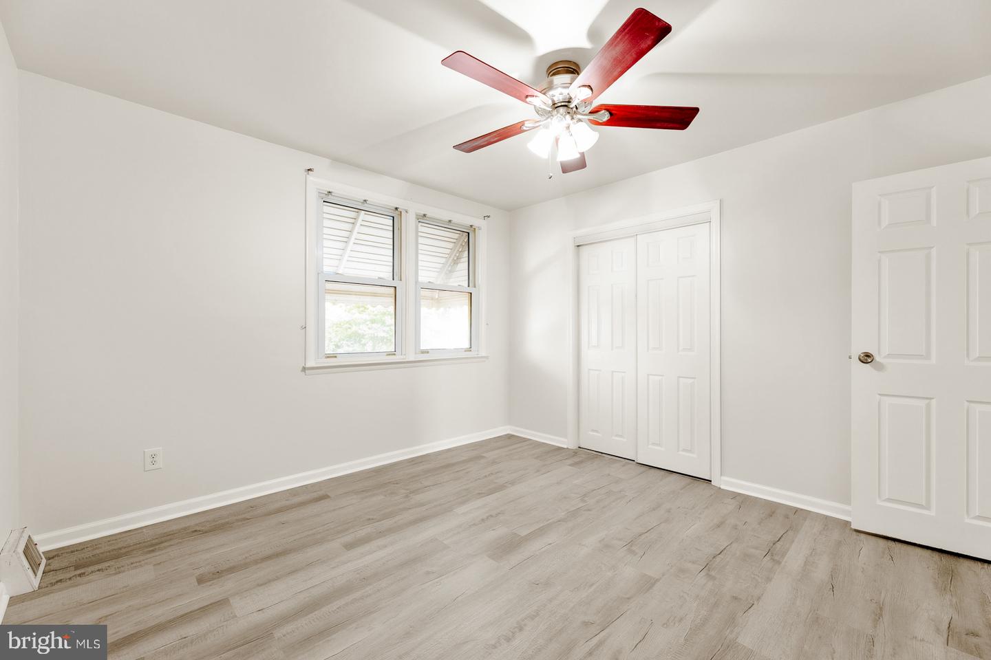 8713 Jackson St Property Photo 21