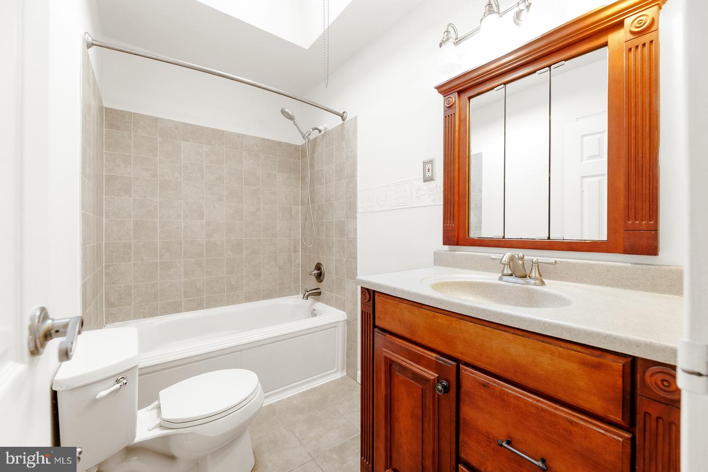 8713 Jackson St Property Photo 22