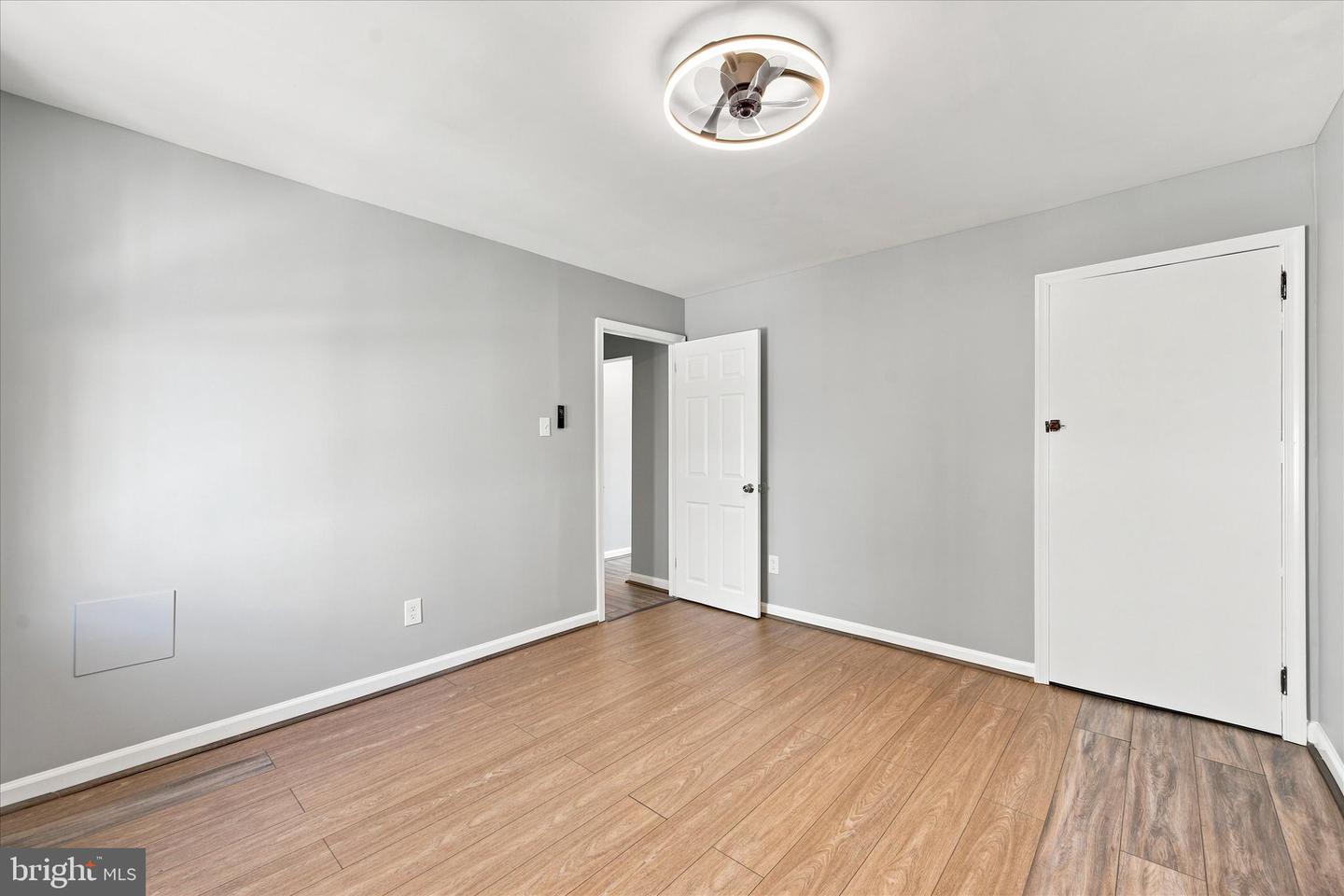 2645 Webb St Property Photo 34