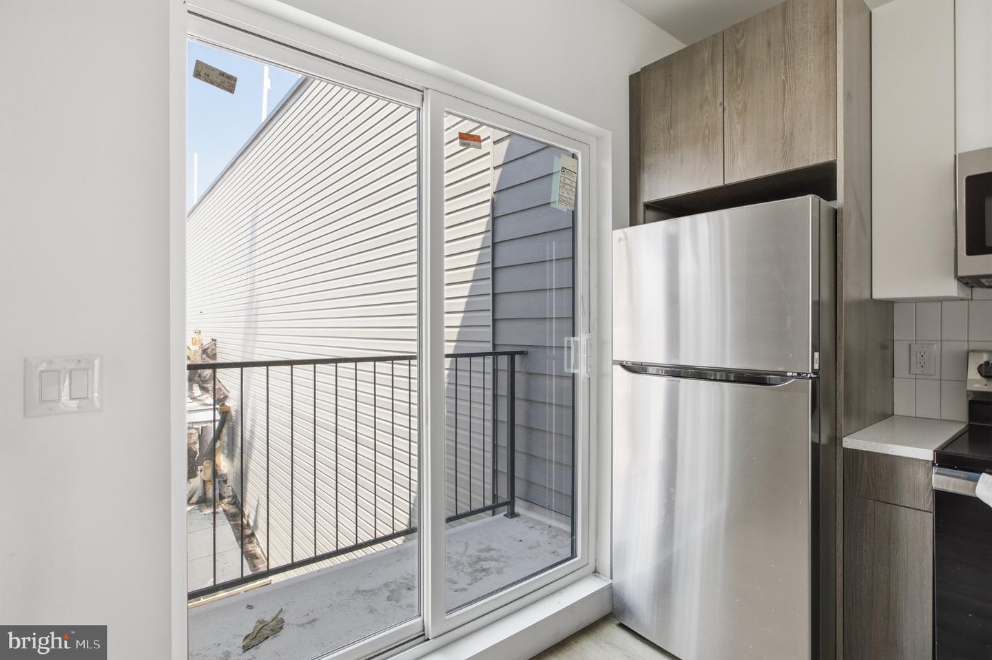 613 N Brooklyn St #9 Property Photo 5