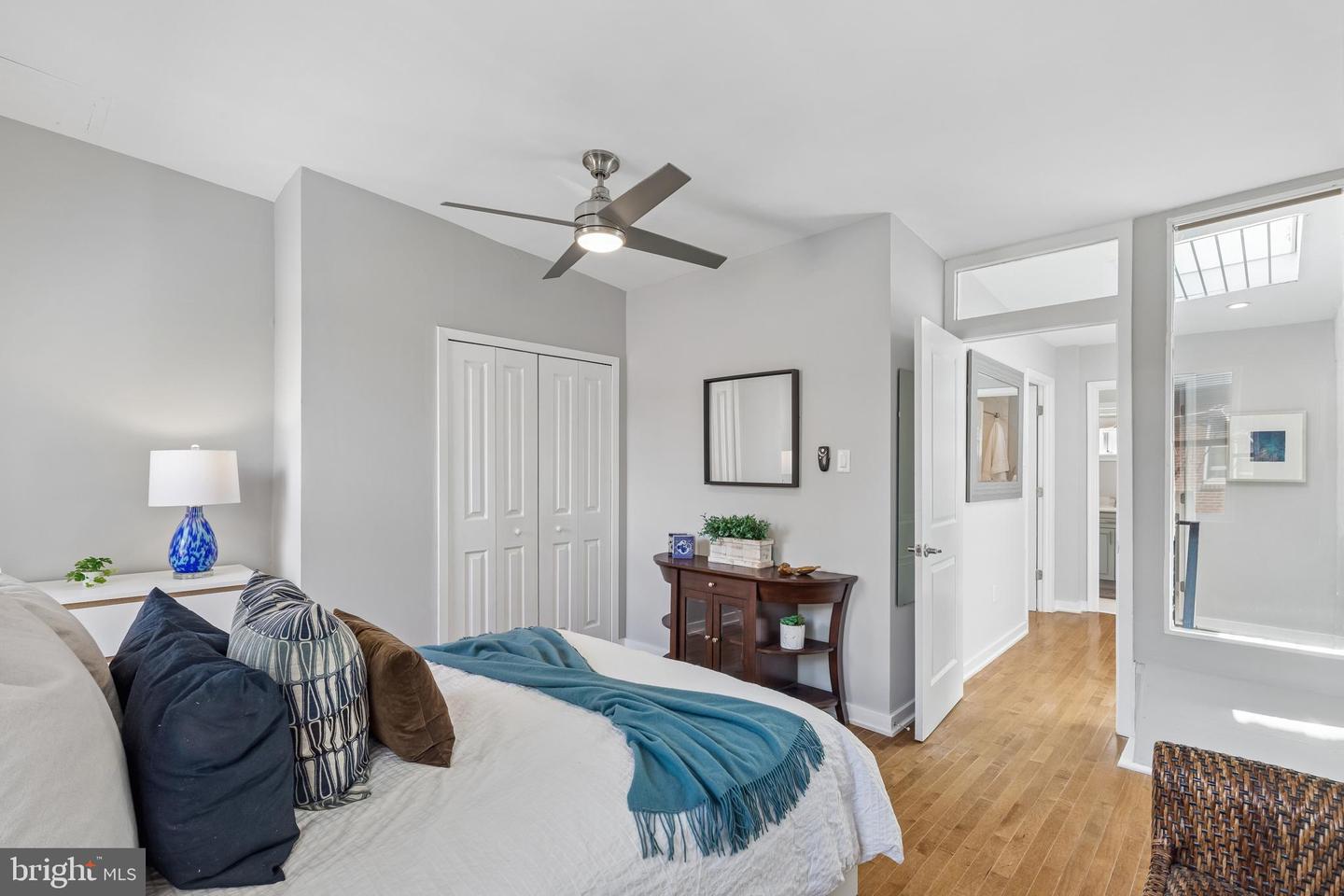 1838 Webster St Property Photo 10