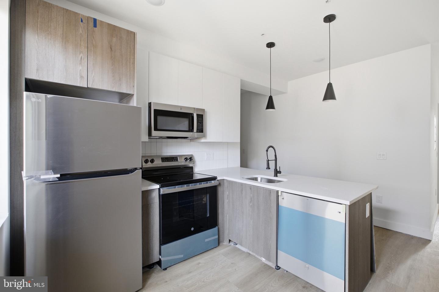 613 N Brooklyn St #5 Property Photo 4
