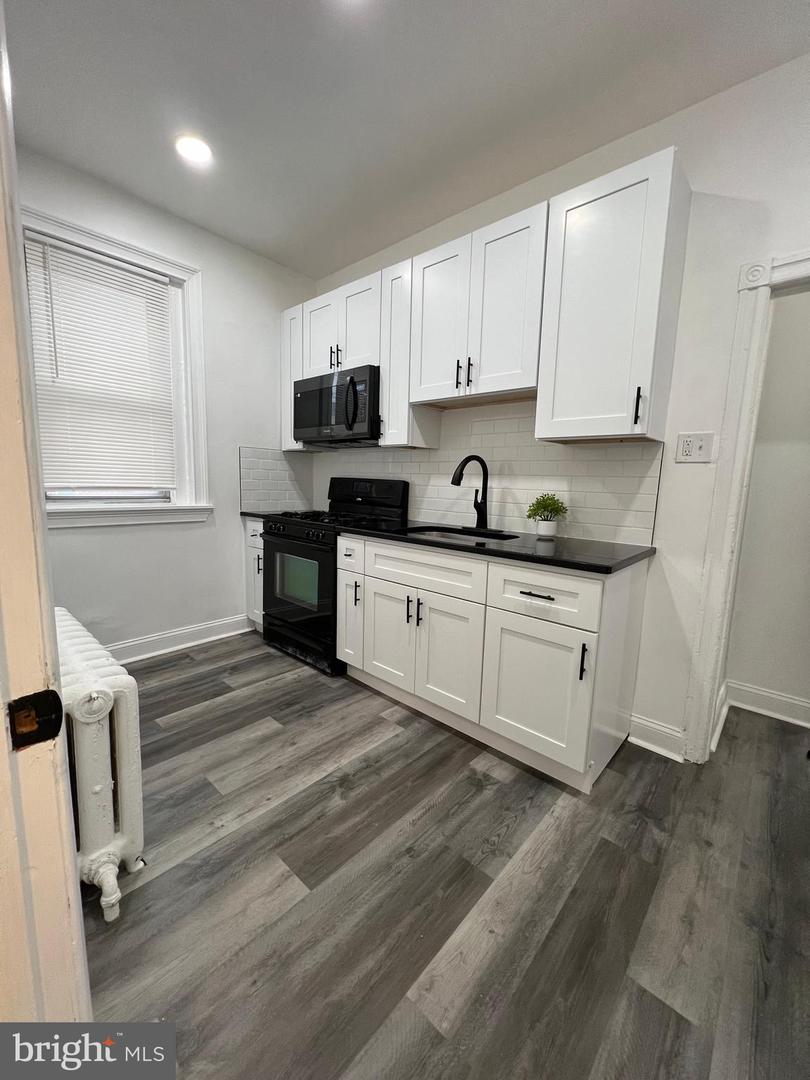 6101 LOCUST ST #UNIT A Property Photo 1