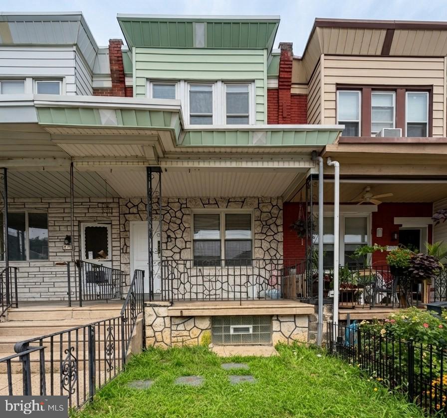 4331 Benner St Property Photo 1