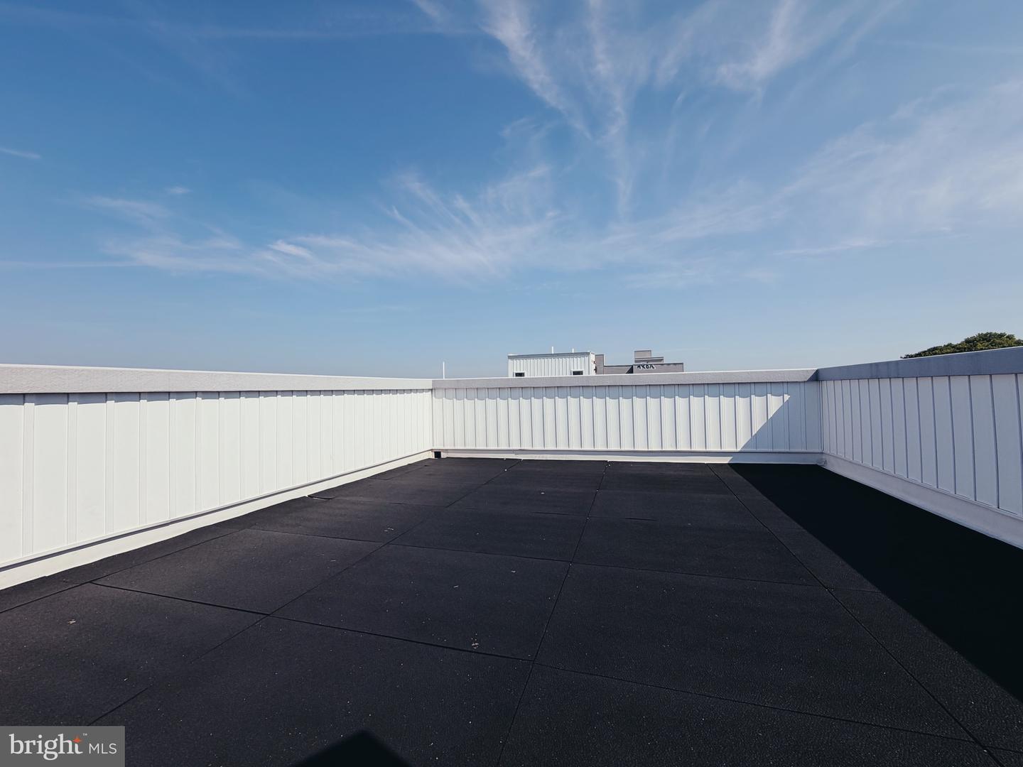 2720 W Thompson St #unit H Property Photo 9