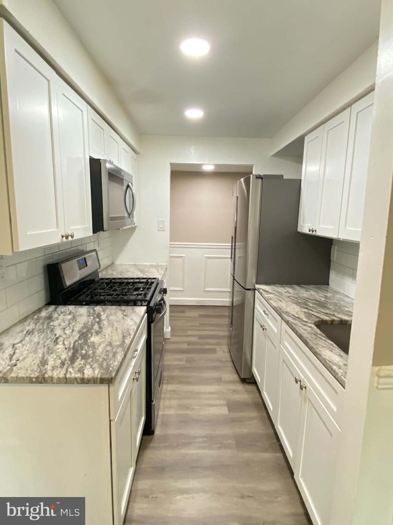 110-30 Byberry Rd #e2 Property Photo 2