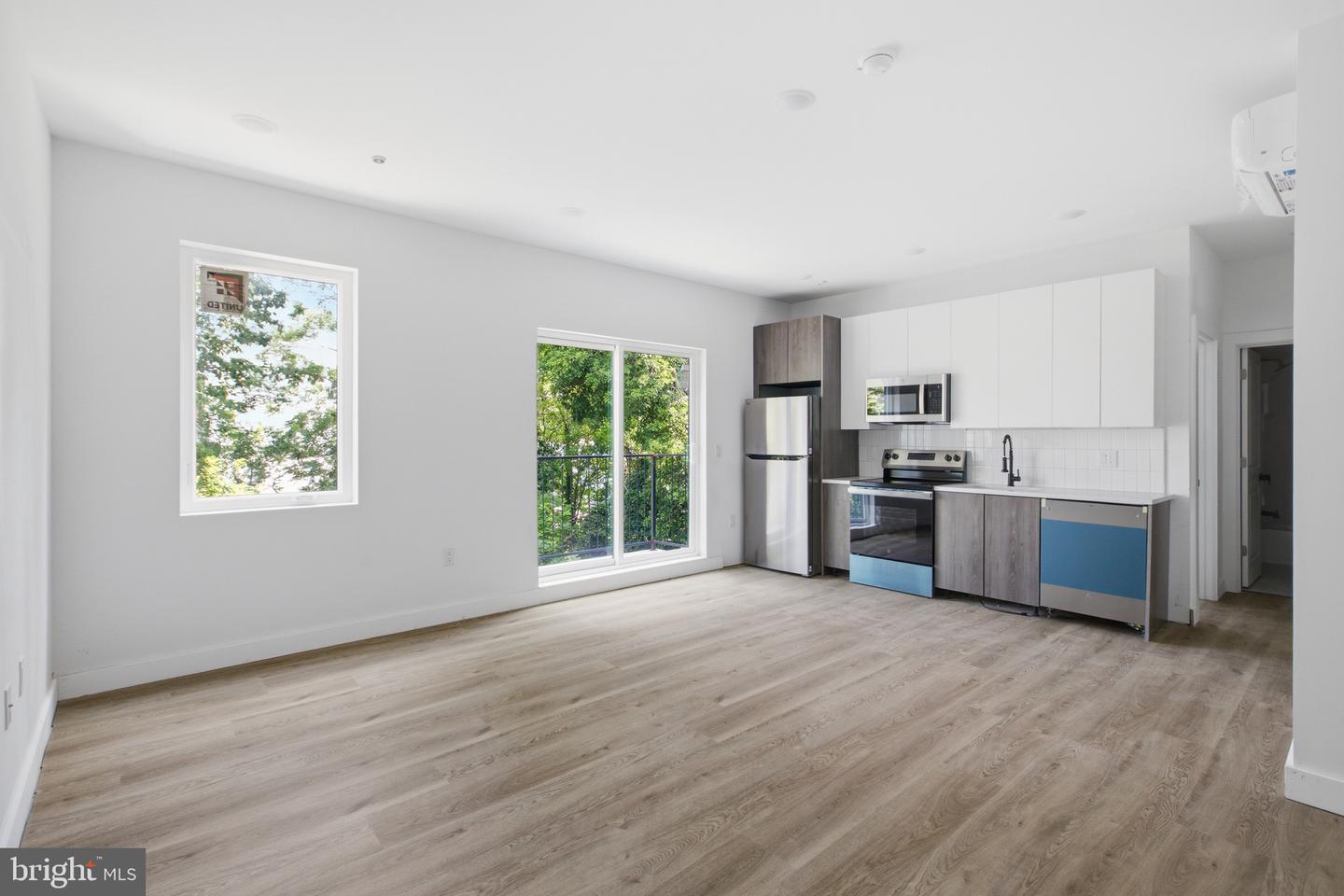613 N BROOKLYN ST #11 Property Photo 1