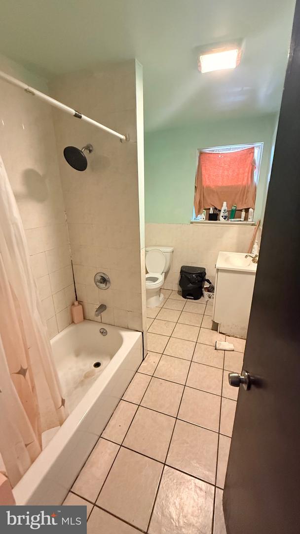 1314 S 6th Property Photo 2