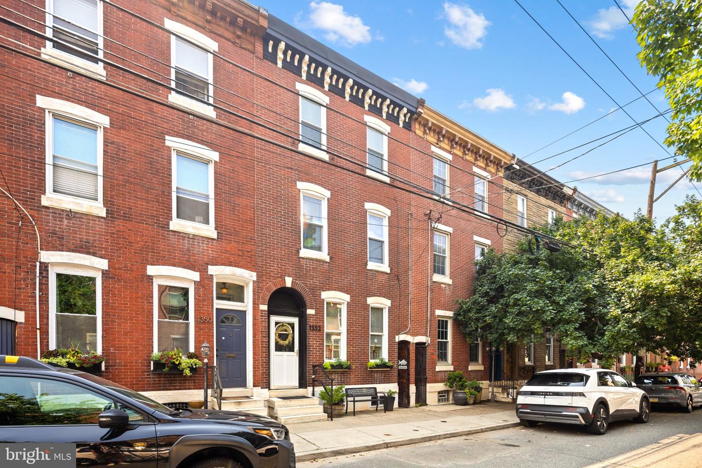 1352 Marlborough St Property Photo 1