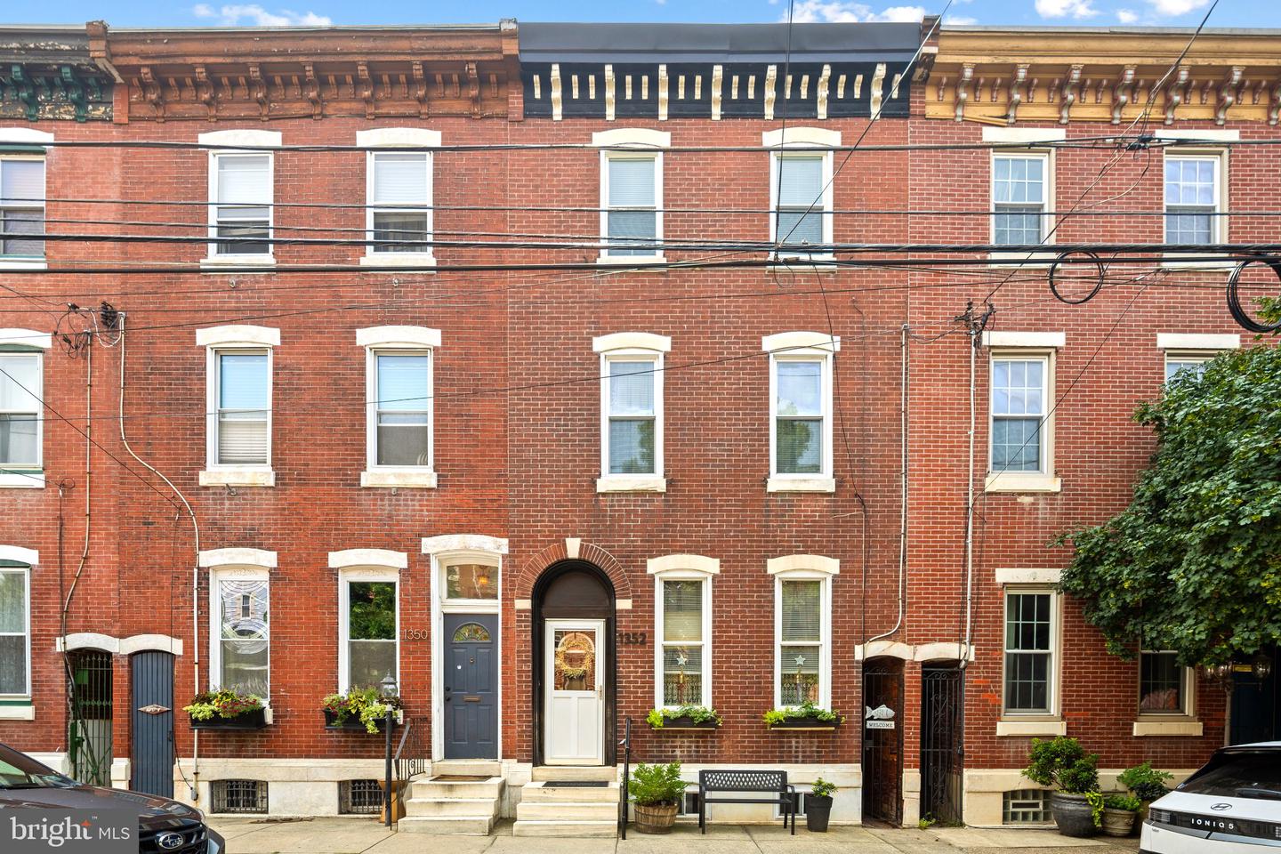 1352 Marlborough St Property Photo 3
