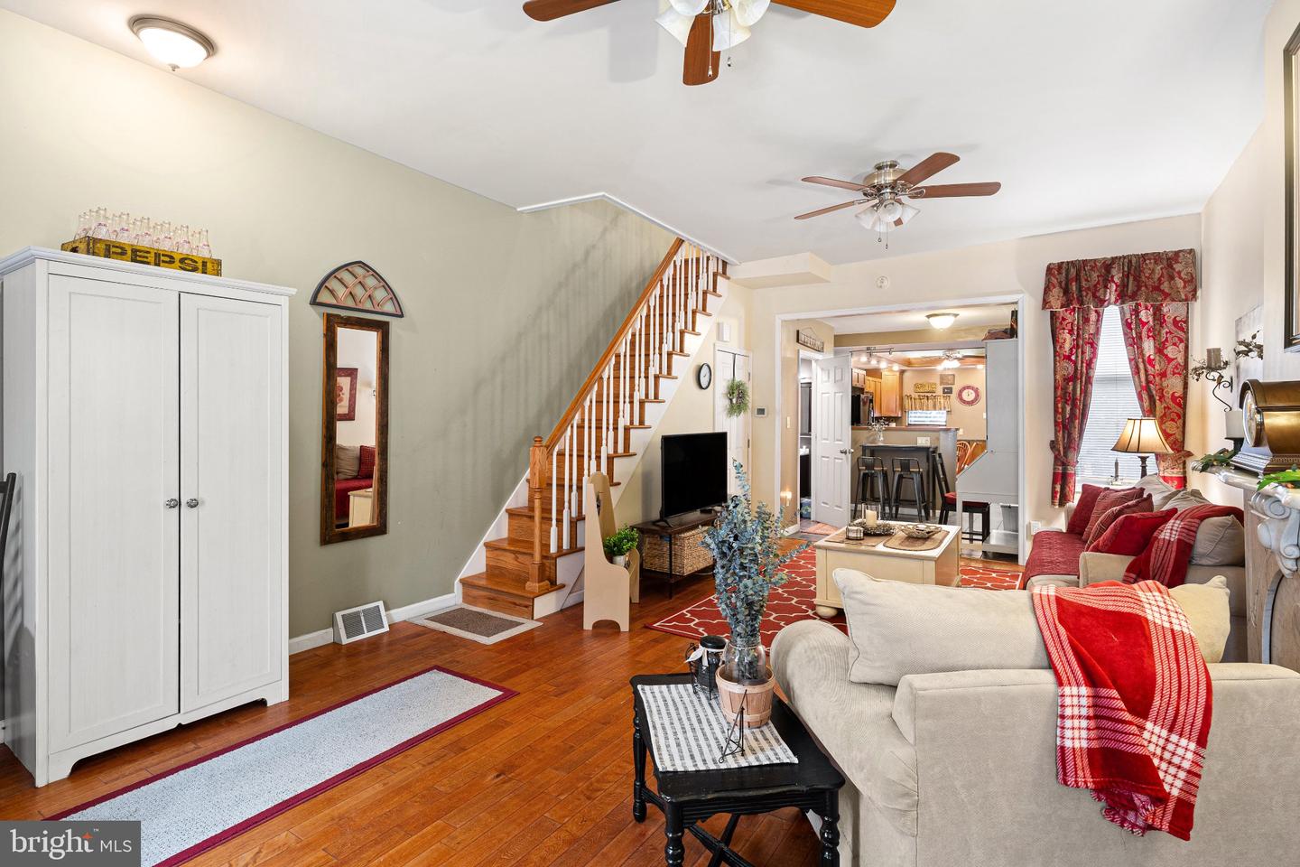1352 Marlborough St Property Photo 5