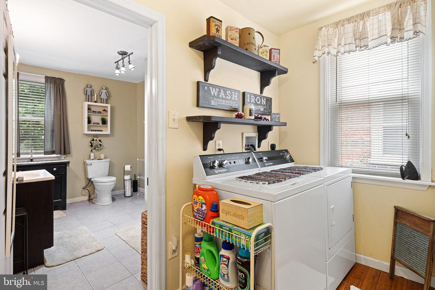 1352 Marlborough St Property Photo 18