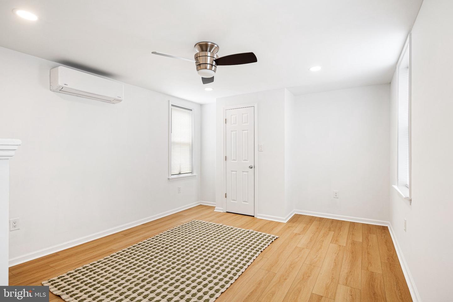 1352 Marlborough St Property Photo 26
