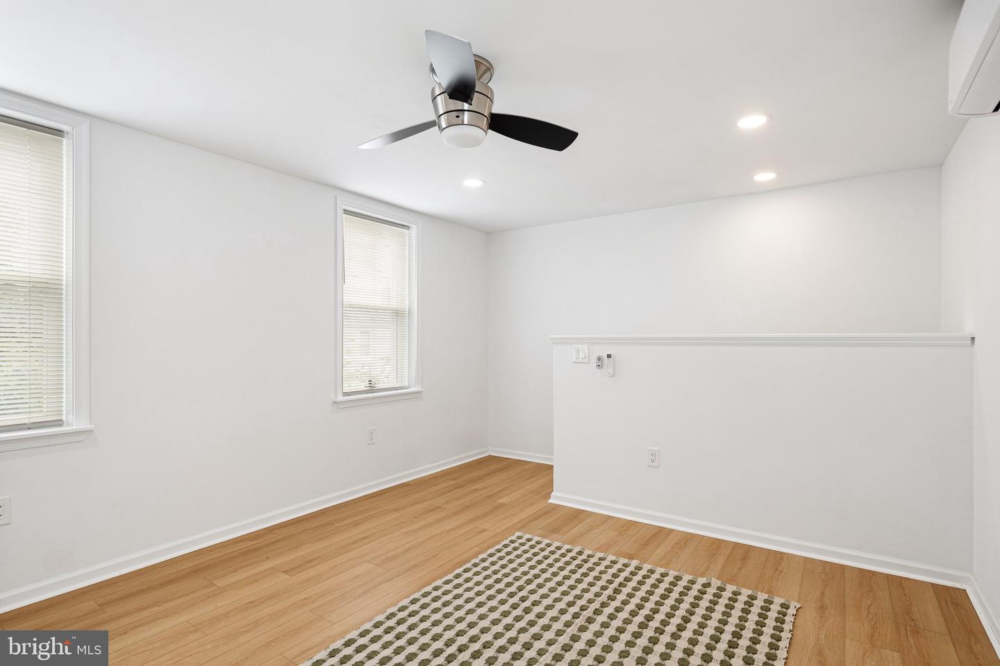 1352 Marlborough St Property Photo 27