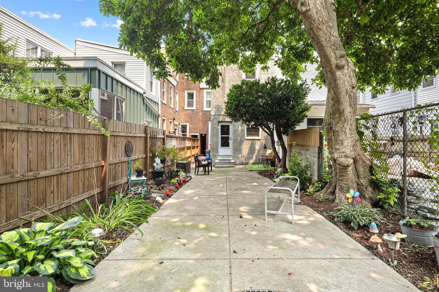 1352 Marlborough St Property Photo 30
