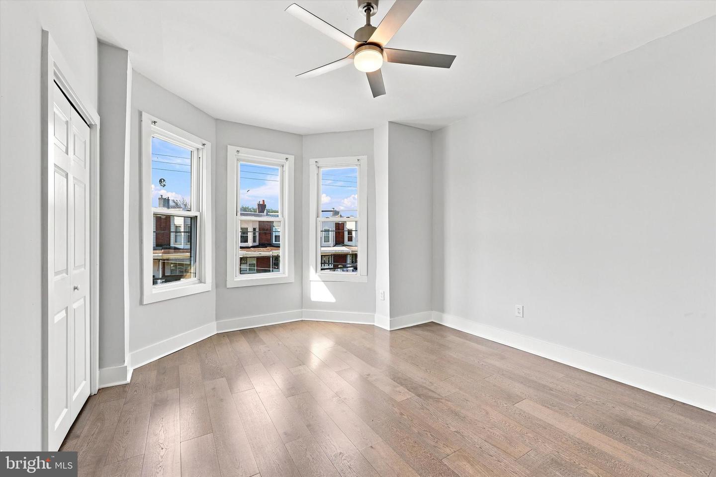 5515 Catharine St Property Photo 20