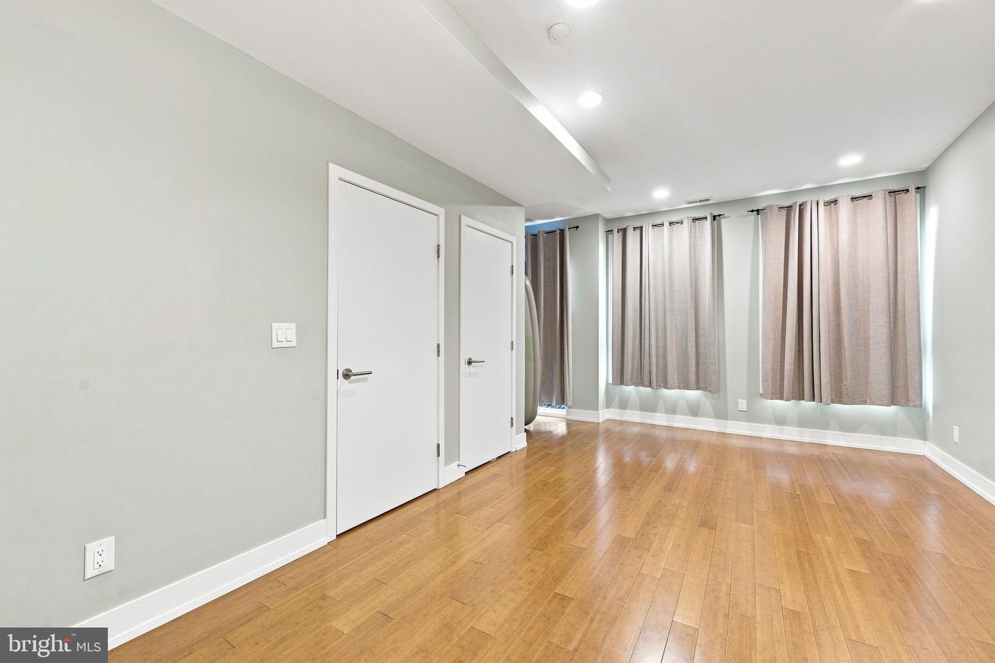 813 N Orianna St #813a Property Photo 17