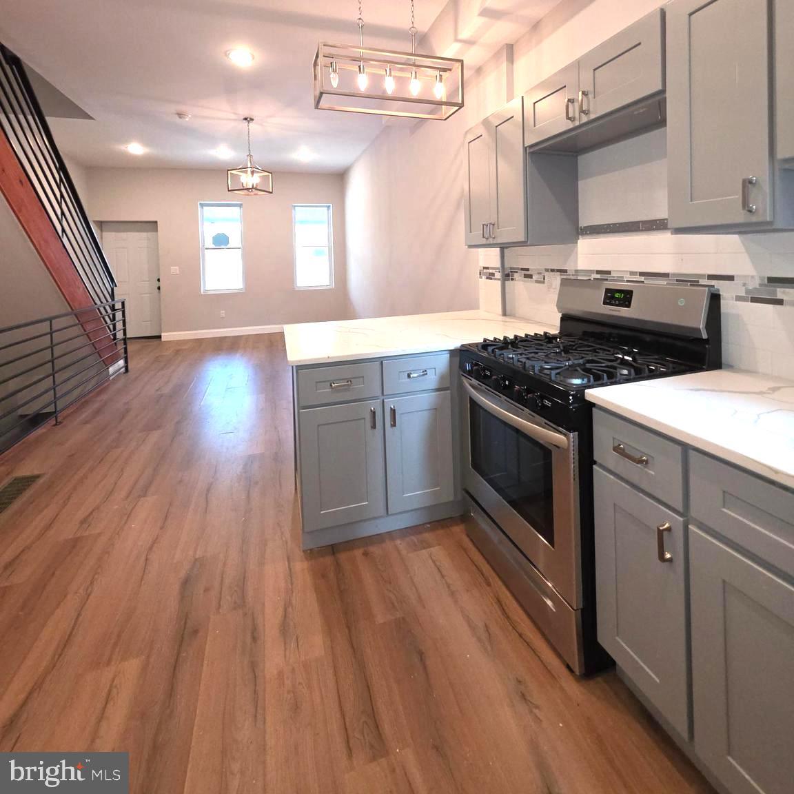 5520 Master St Property Photo 2