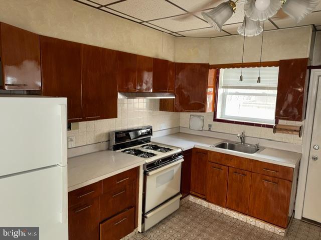 2520 S Camac St Property Photo 8