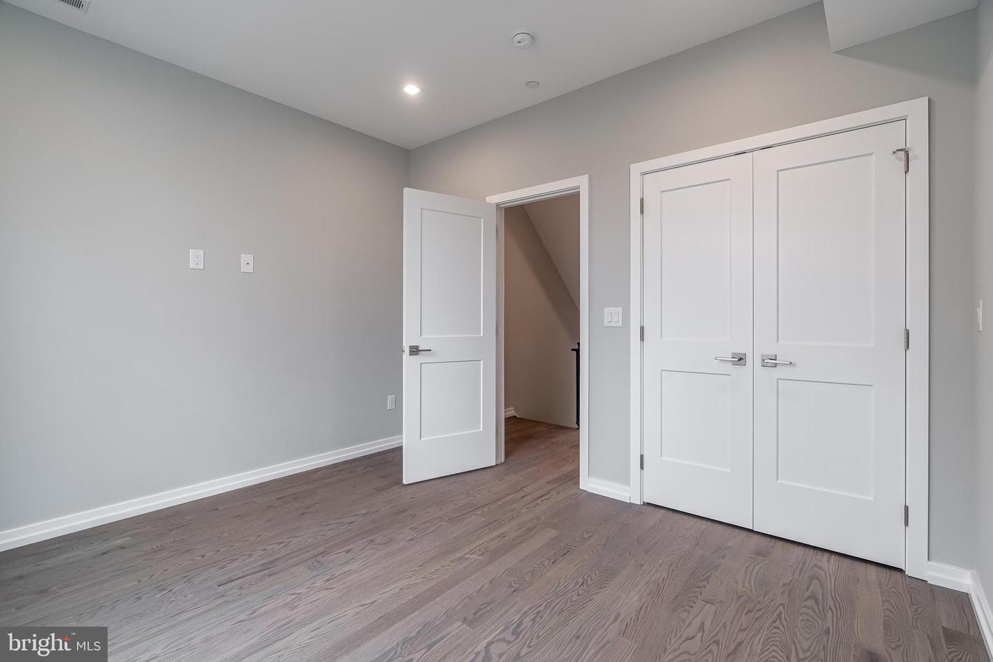 2233 Kimball St Property Photo 20