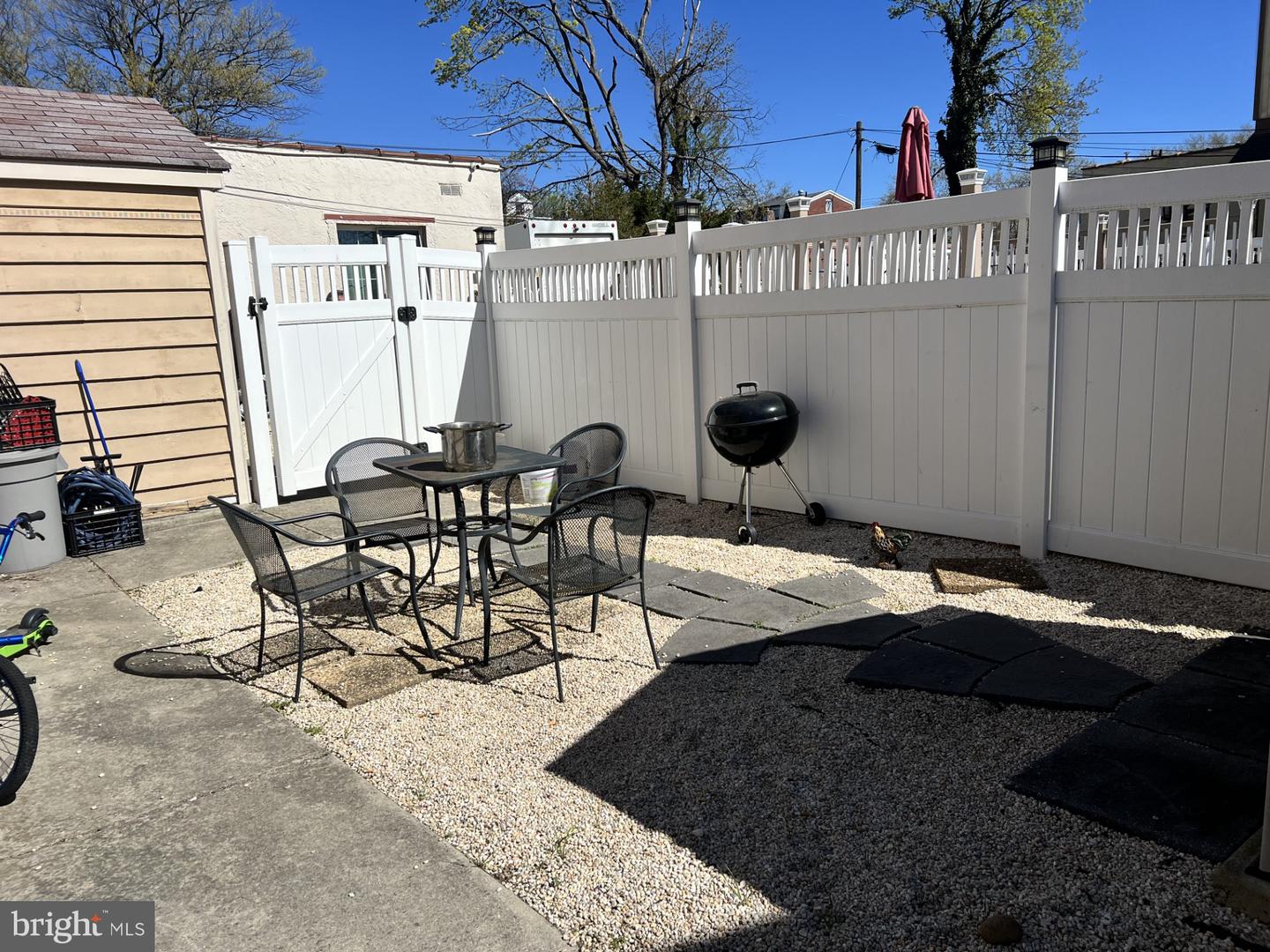 6933-00 Ditman St Property Photo 52