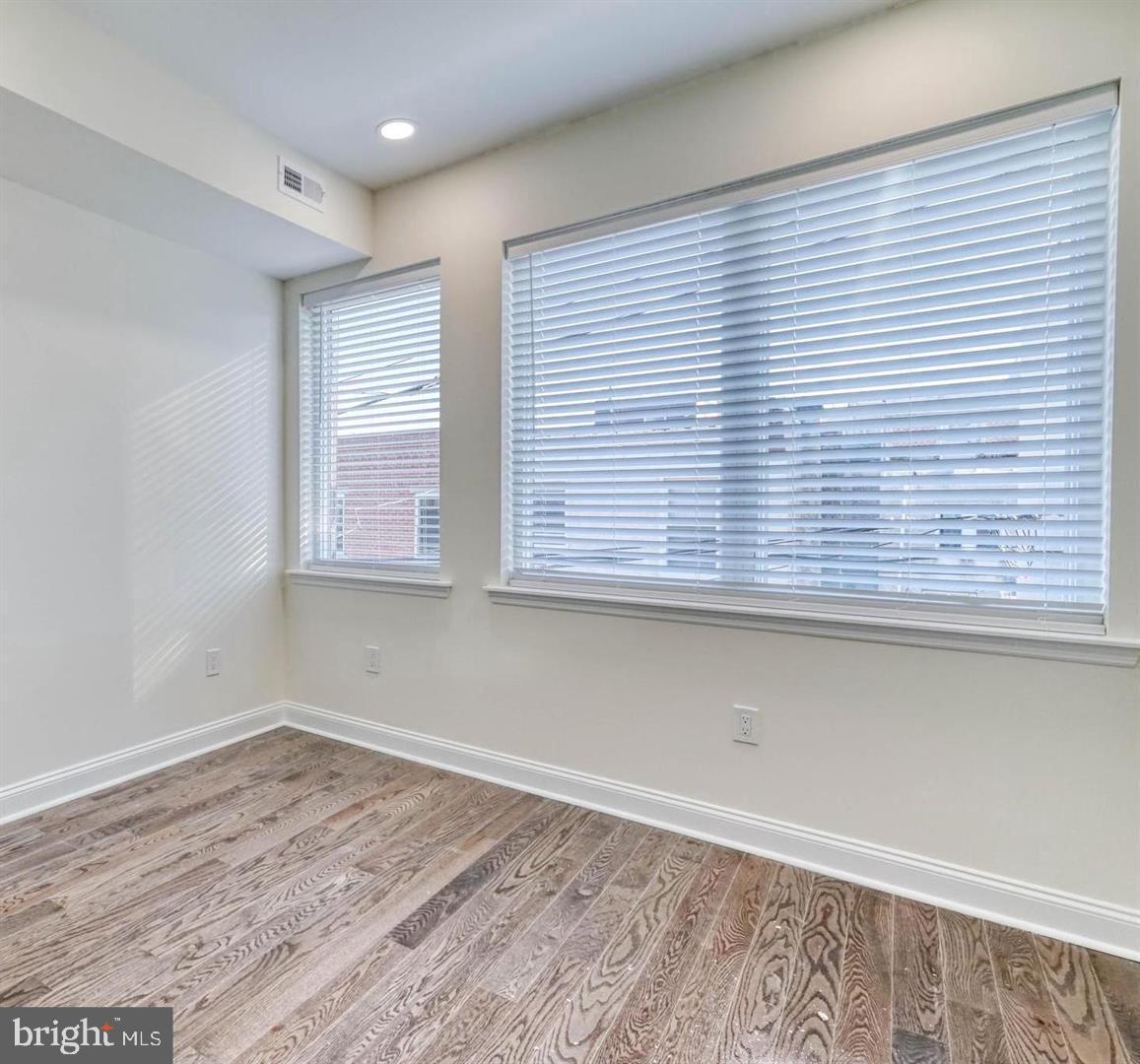 1211 Peters St Property Photo 12
