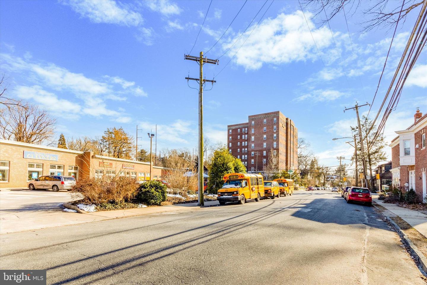 367 W Hortter St #204 Property Photo 12
