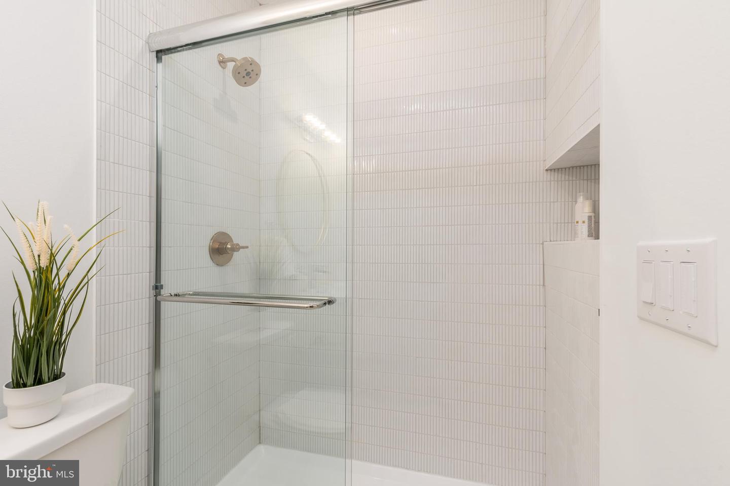 4037 Powelton Ave Property Photo 17