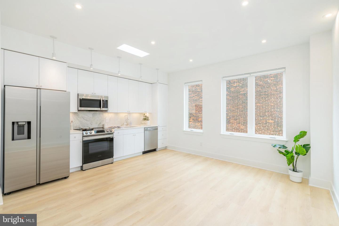4037 Powelton Ave Property Photo 54