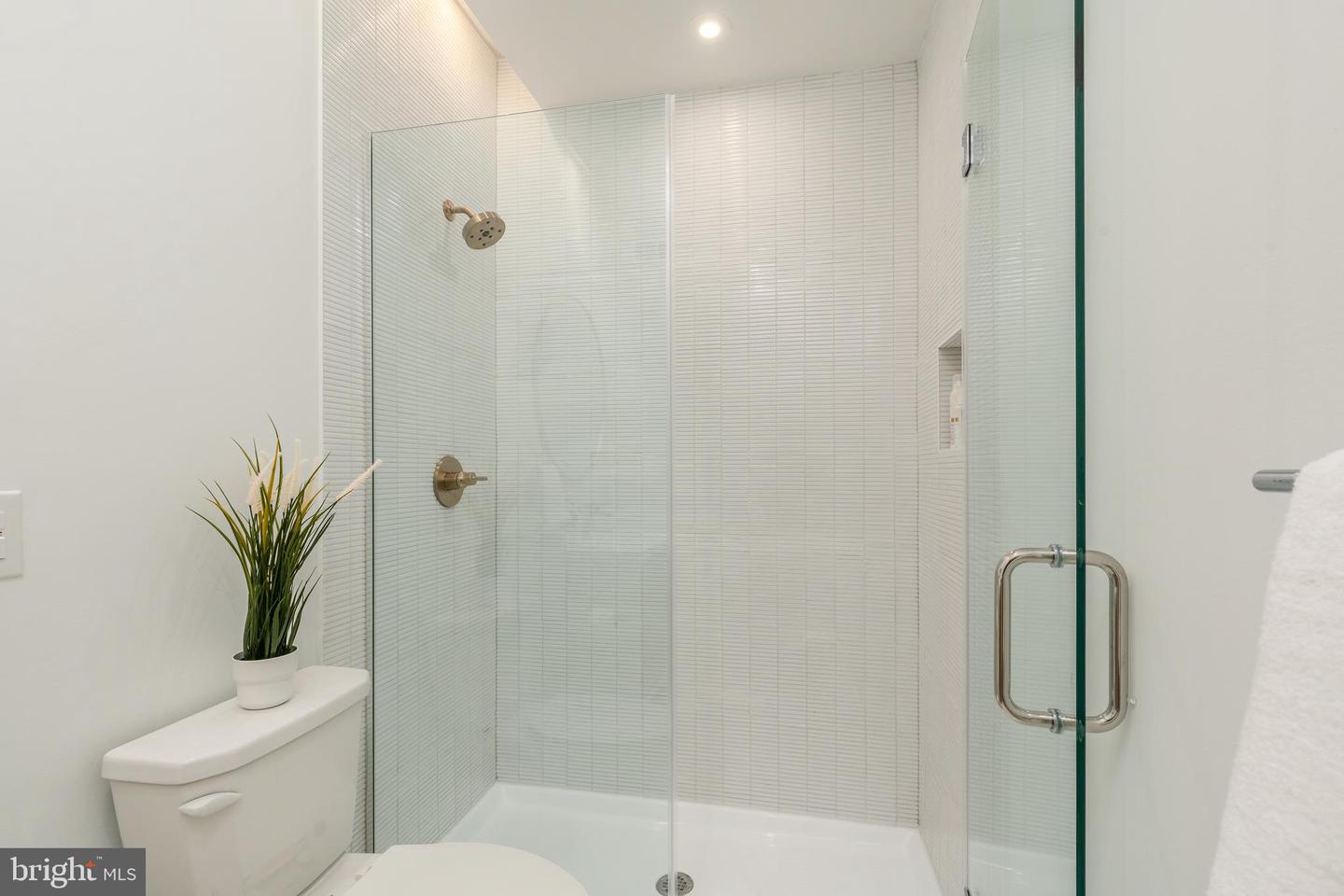 4037 Powelton Ave Property Photo 74