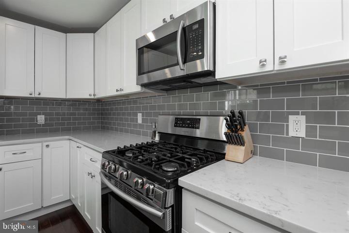 1929 Ellsworth St Property Photo 11