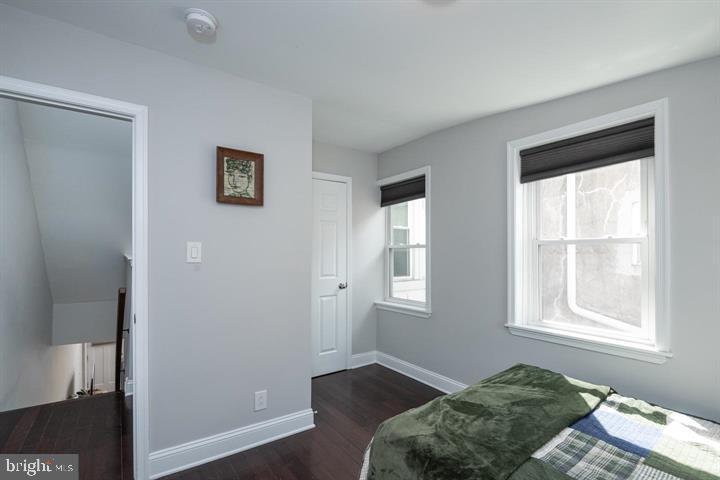 1929 Ellsworth St Property Photo 23
