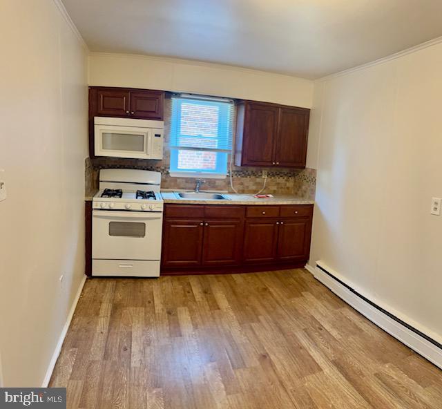 9509 Clark St Property Photo 8
