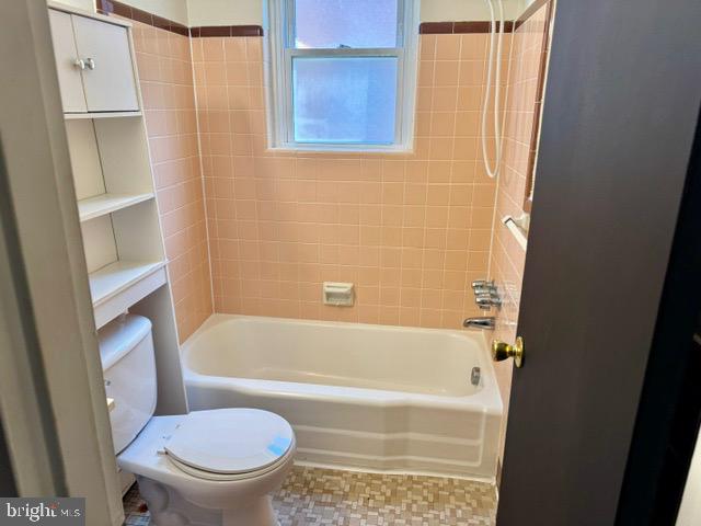 9509 Clark St Property Photo 13