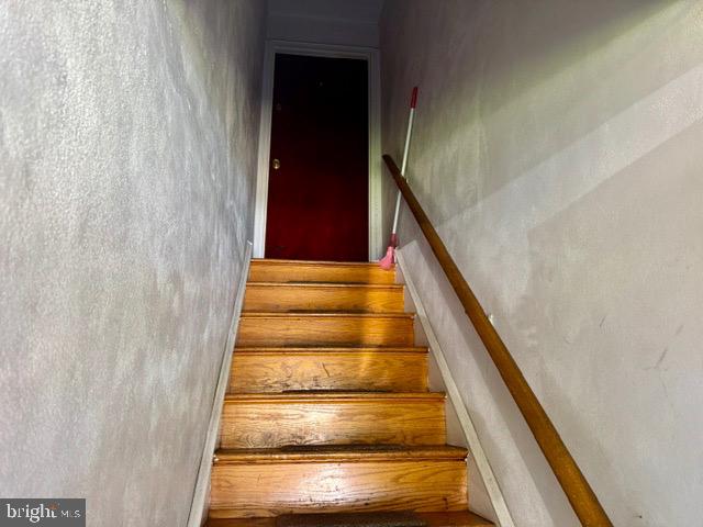 9509 Clark St Property Photo 23