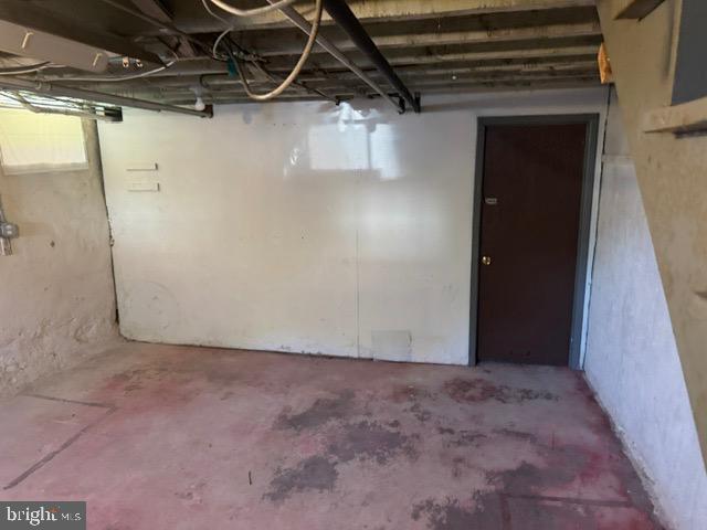 9509 Clark St Property Photo 25