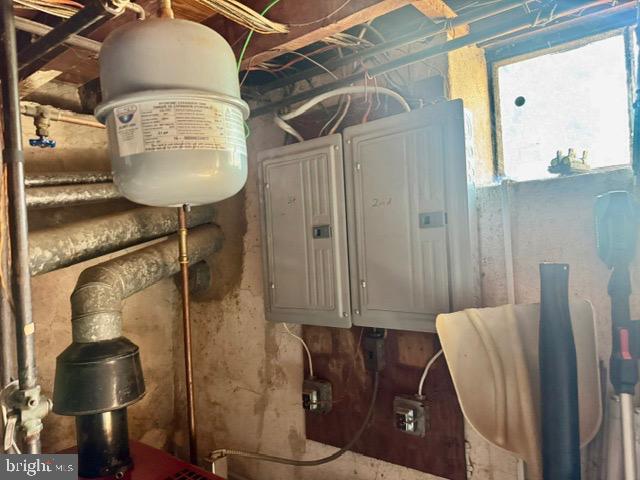 9509 Clark St Property Photo 29