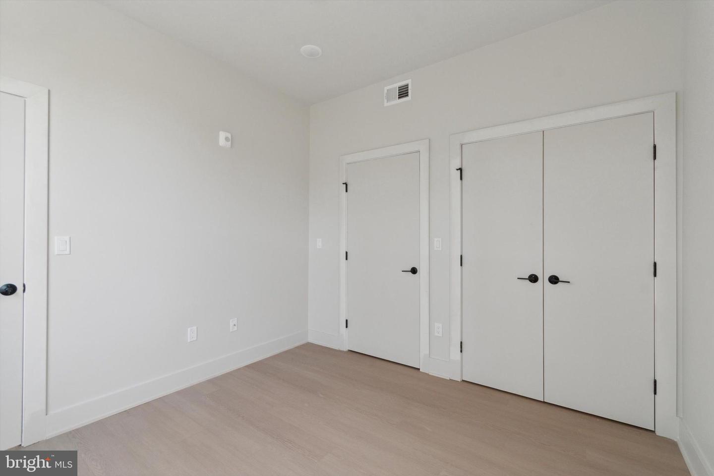 5521 Wayne Ave #507 Property Photo 15