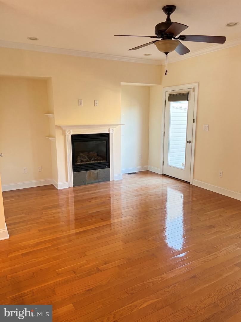 4700 Smick St Property Photo 2